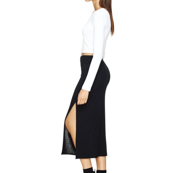 Aritzia Wilfred Free Shields Skirt in Heather Grey - Picture 4 of 5